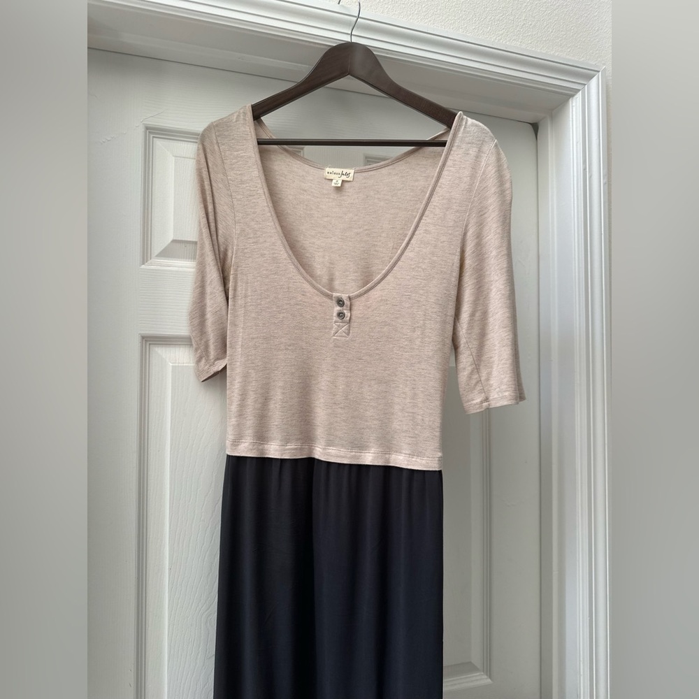 Two-Tone Scoop Neck Dress